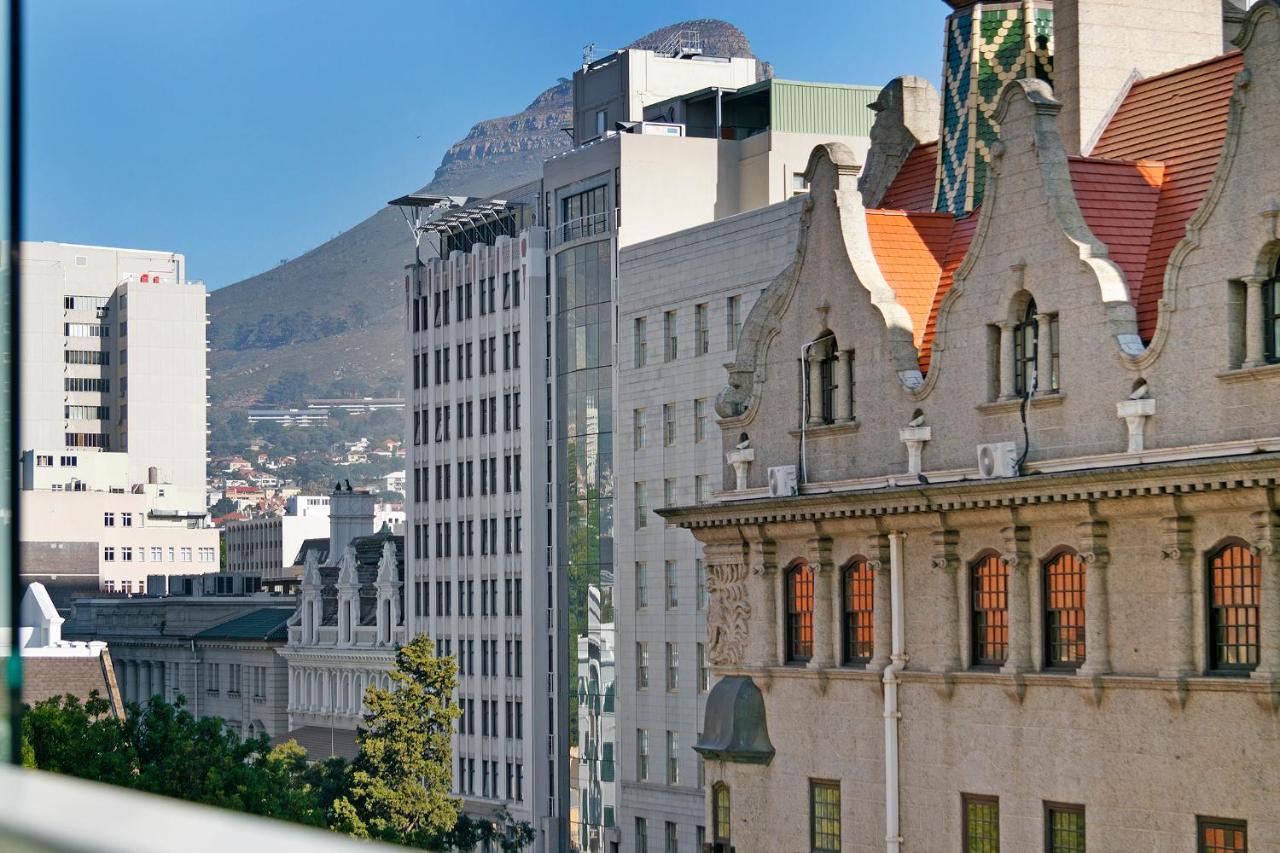 Taj Executive Suites, Private * Cape Town