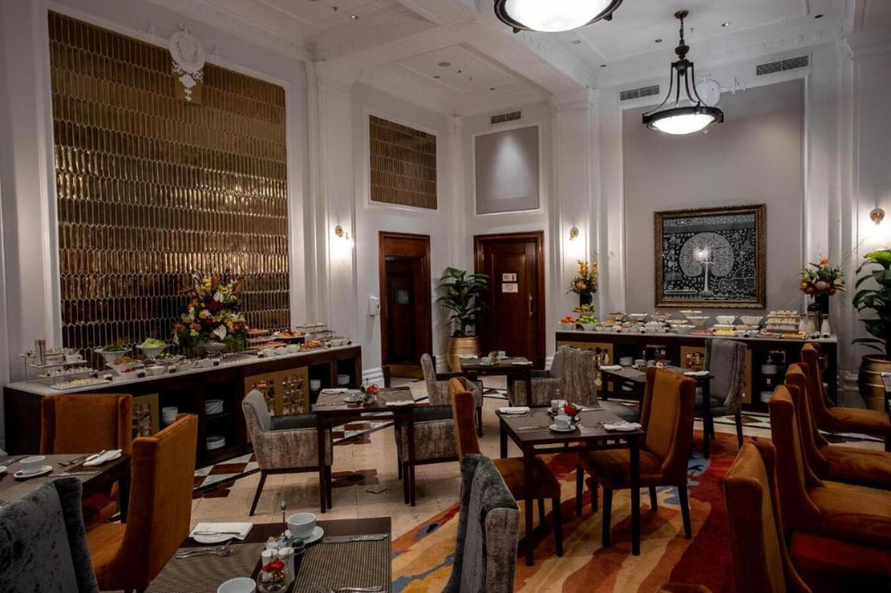 Hotel Taj Executive Suites, Private *