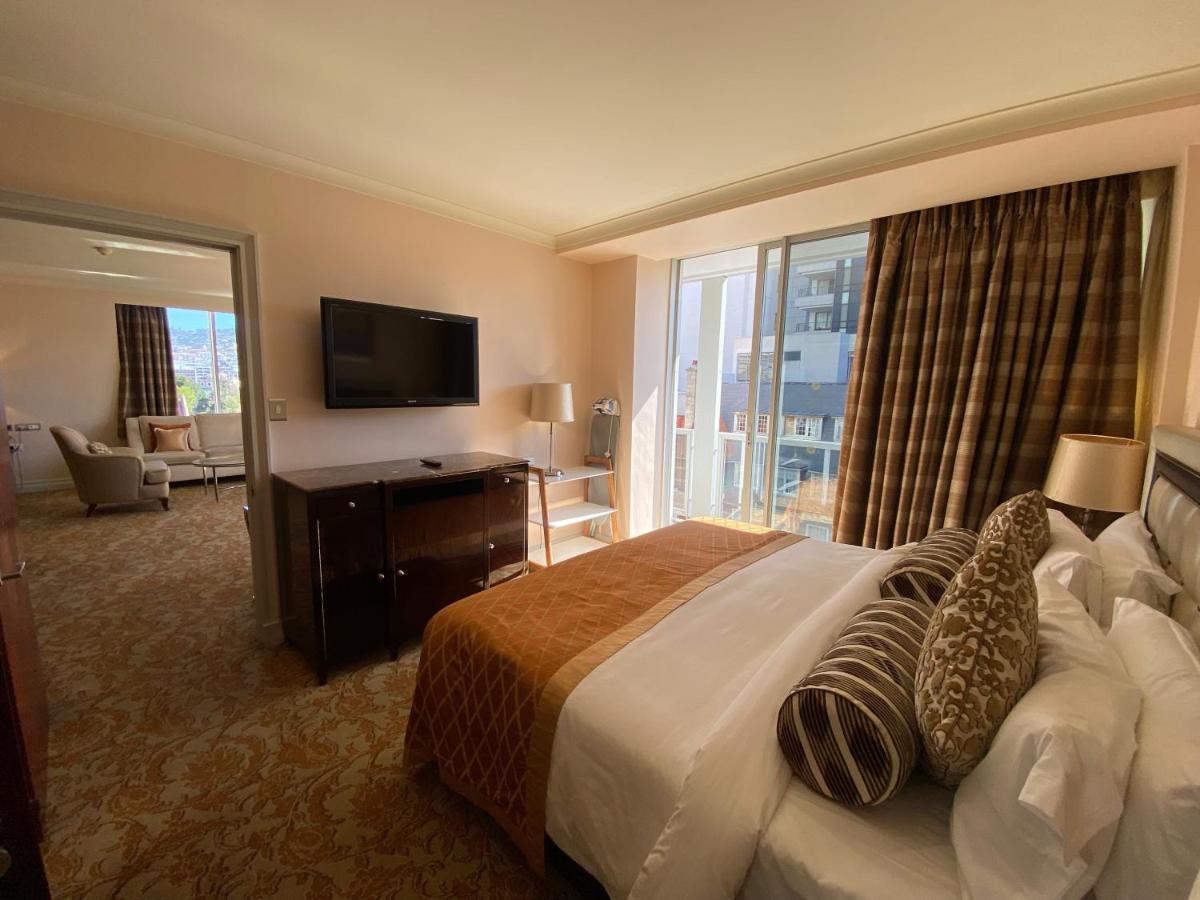 Taj Executive Suites, Private Hotel Cape Town