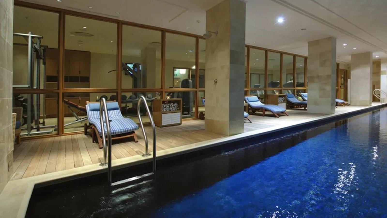 Hotel Taj Executive Suites, Private Cape Town